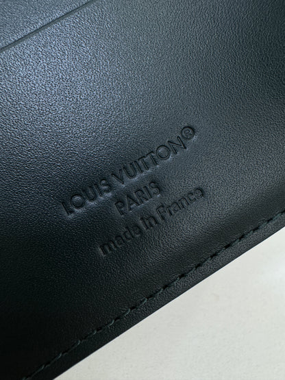 LV M27150 兩摺錢包 深綠色壓花