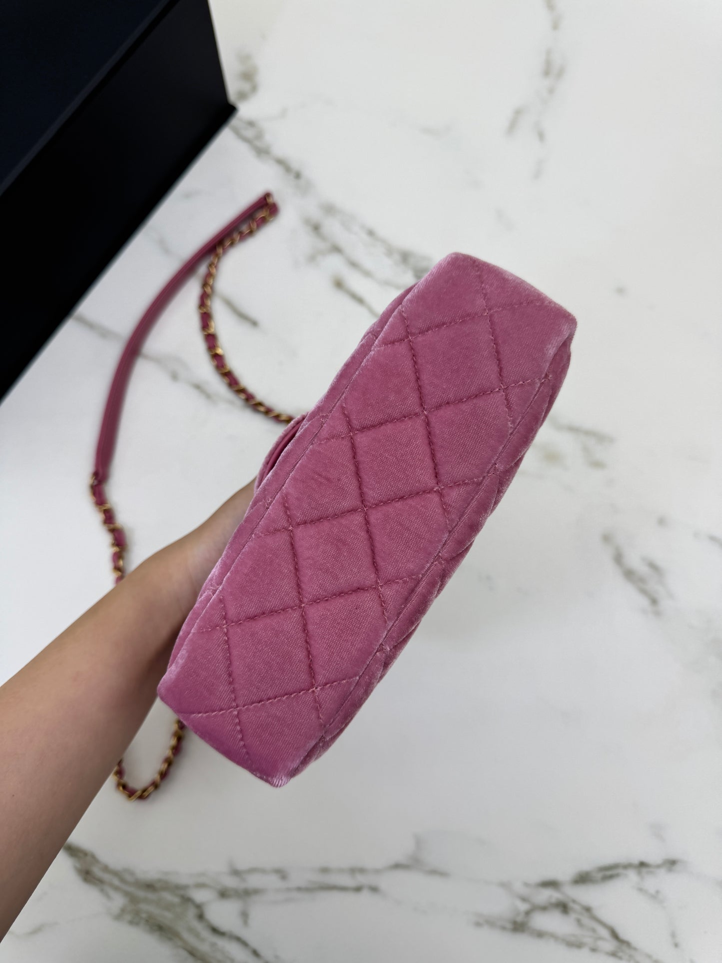 CHANEL 天貓精靈 乾燥玫瑰粉絲絨