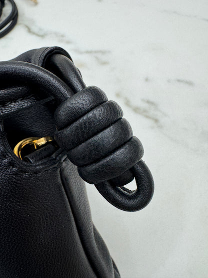 LOEWE Flamenco Purse Mellow Nappa Lambskin Black Medium