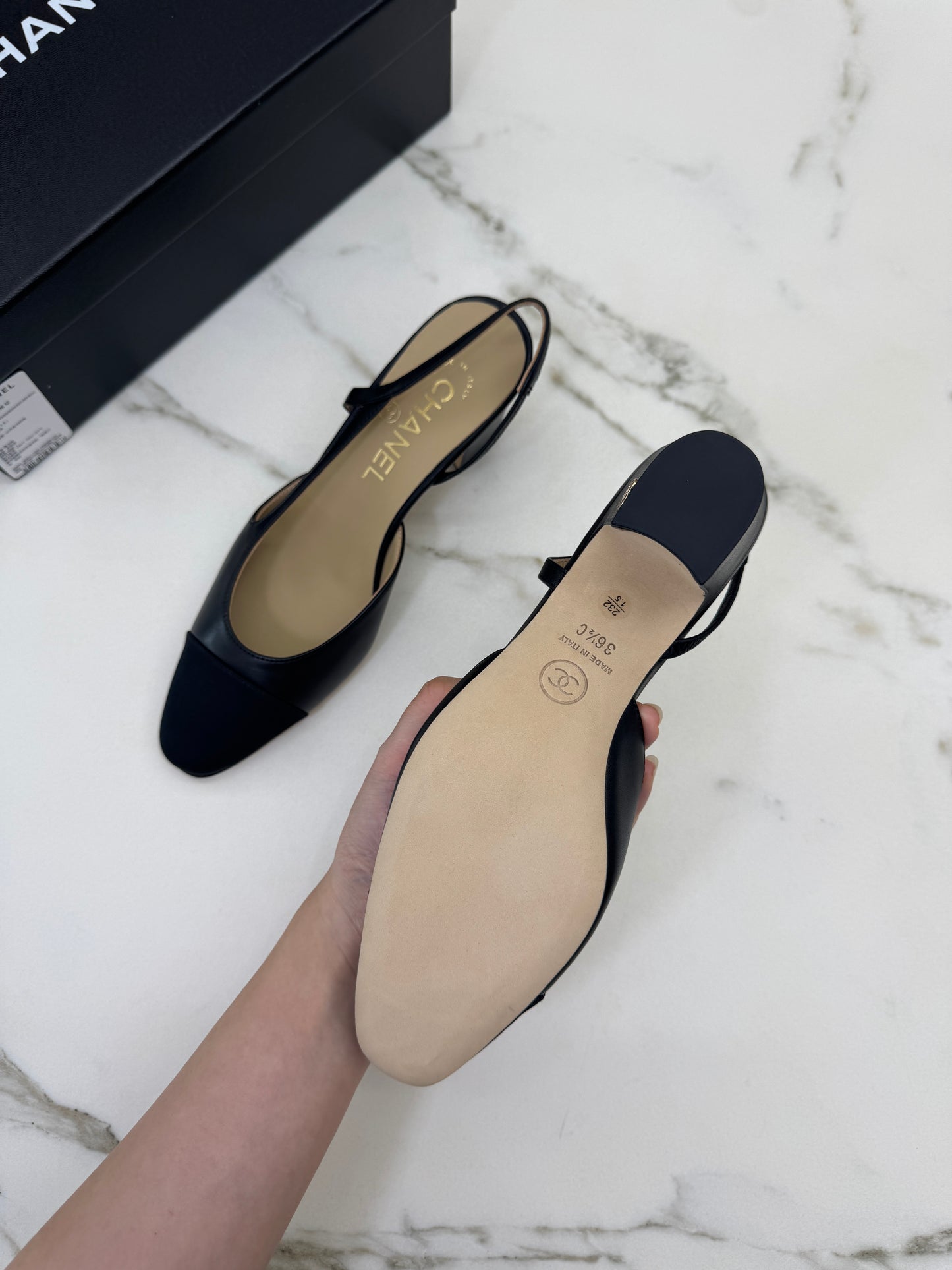 CHANEL Slingback 黑色羊皮