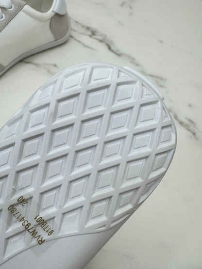 RV Vic Low Sneakers White