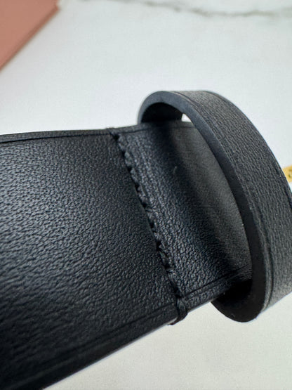 MIU MIU 鏤空扣皮帶