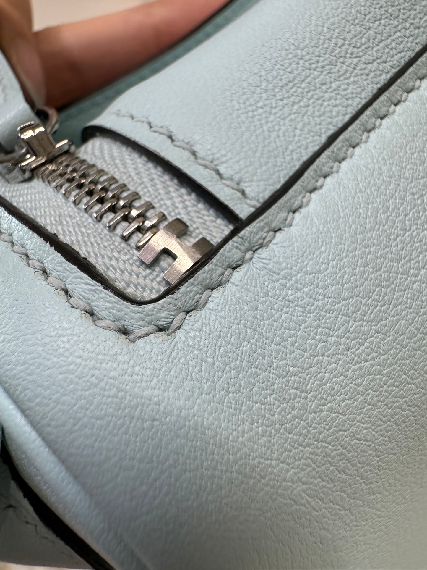 HERMES Mini Lindy 霧霾藍T0 銀扣 swift