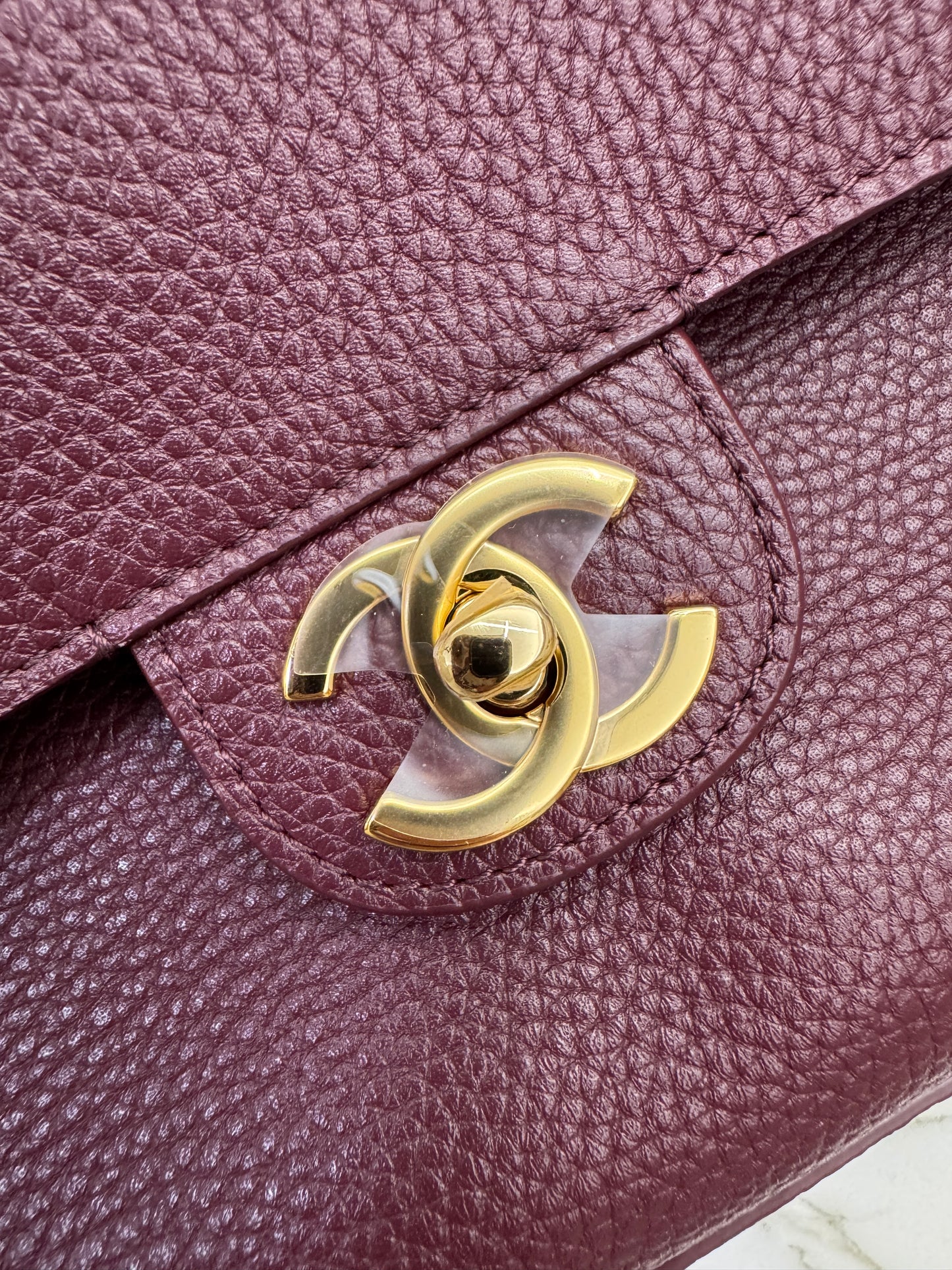 CHANEL 26S Maxi Flap Bag Small 酒紅色金扣 Burgundy GHW