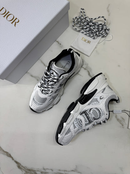 DIOR Chrono 白色