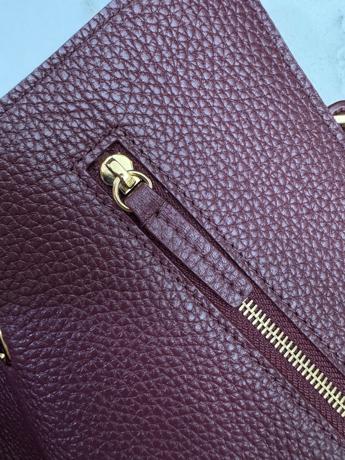 CHANEL 26S Maxi Flap Bag Small 酒紅色金扣 Burgundy GHW