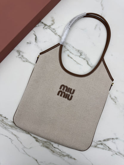 MIU MIU Ivy Tote 帆布 Regular Size