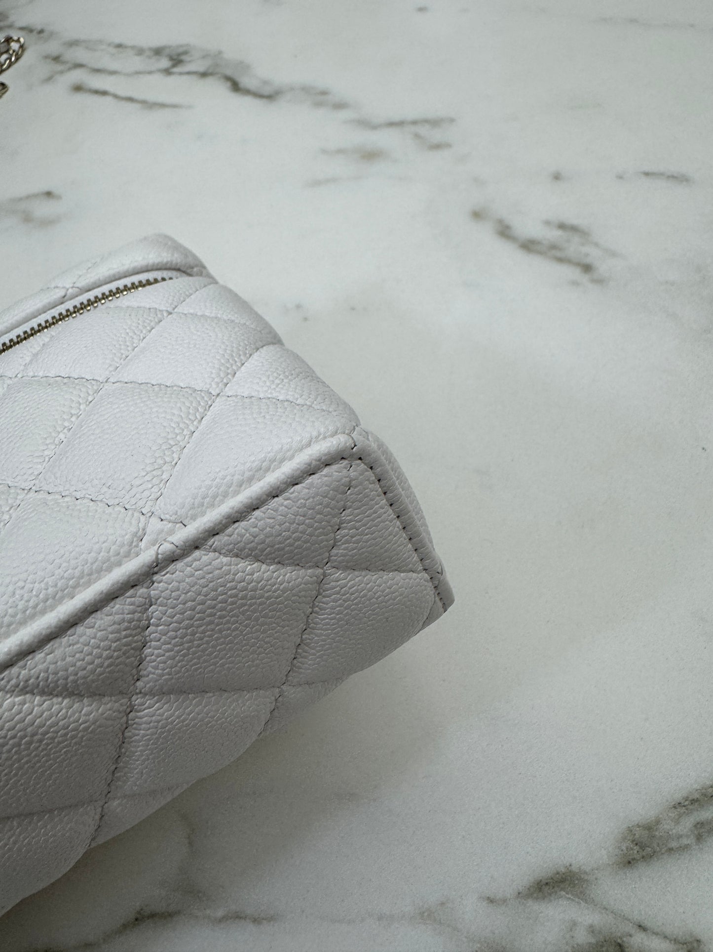 CHANEL 25C LP盒子包 白色 Vanity