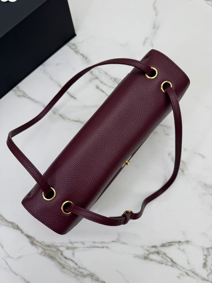 CHANEL 26S Maxi Flap Bag Small 酒紅色金扣 Burgundy GHW