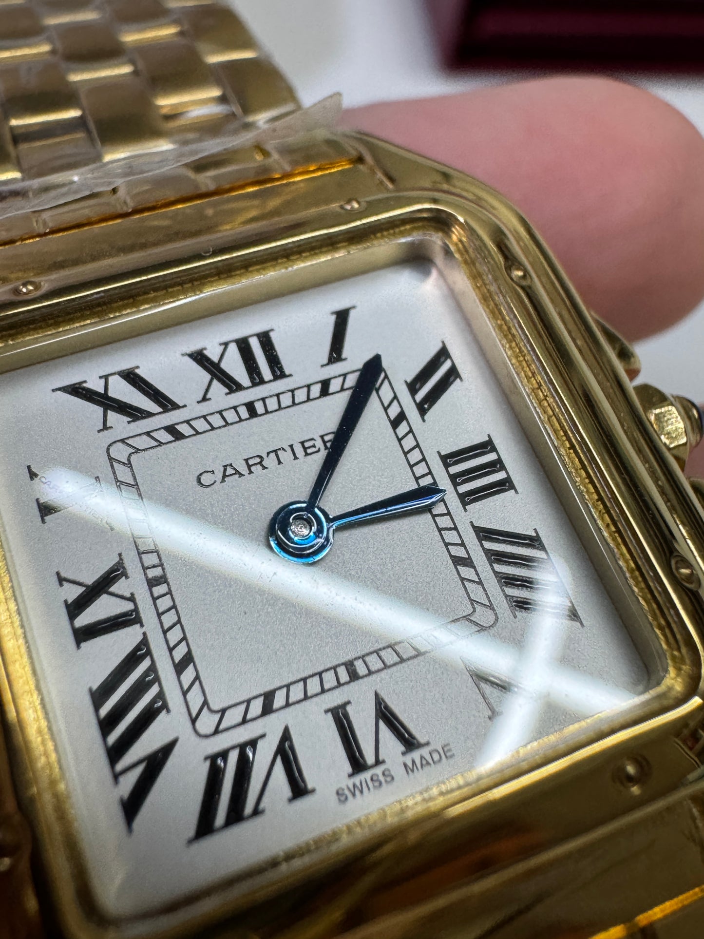 CARTIER Panthere 獵豹 金色 中號 石英