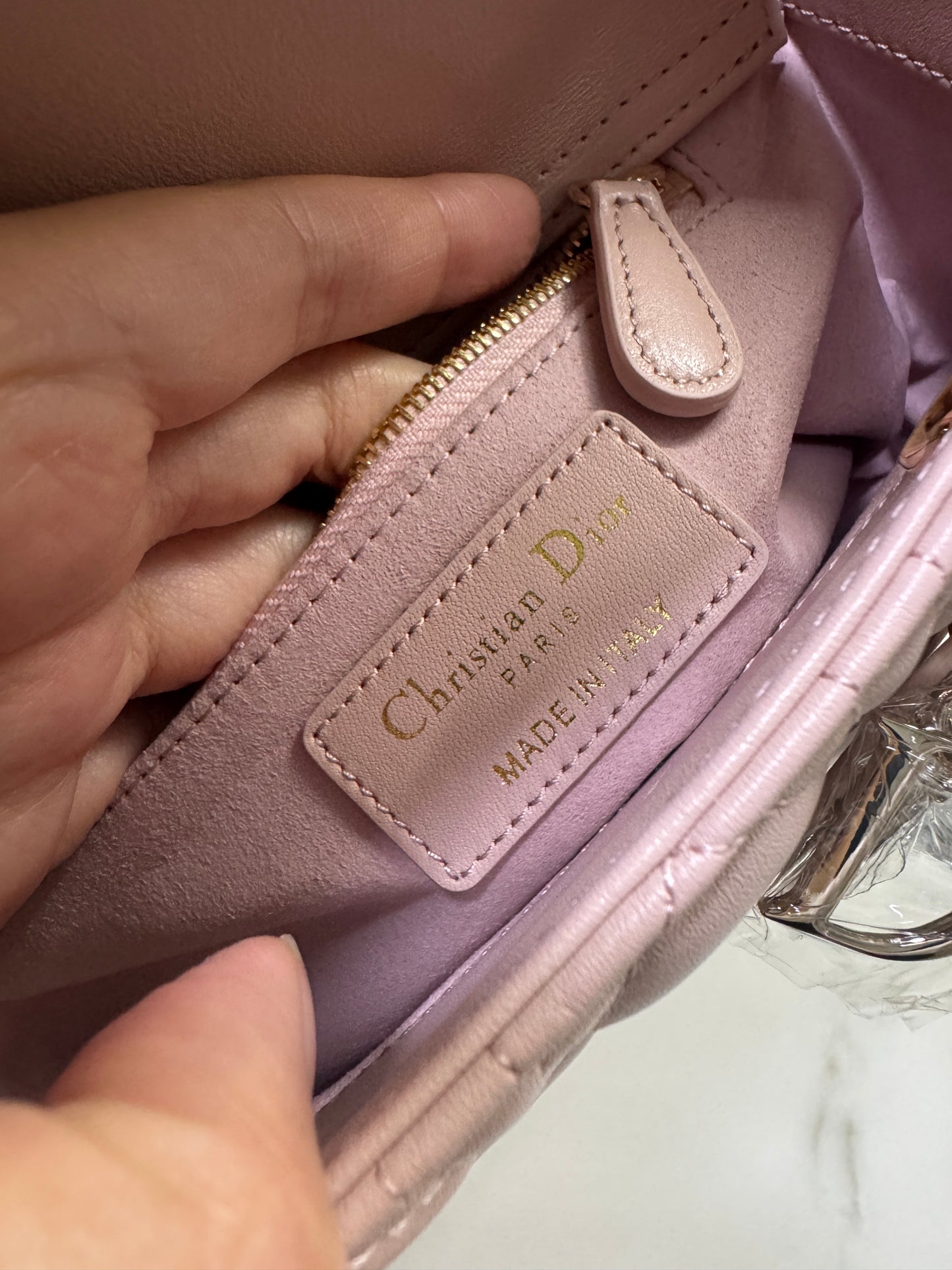 DIOR Lady Dior Small 胭脂粉