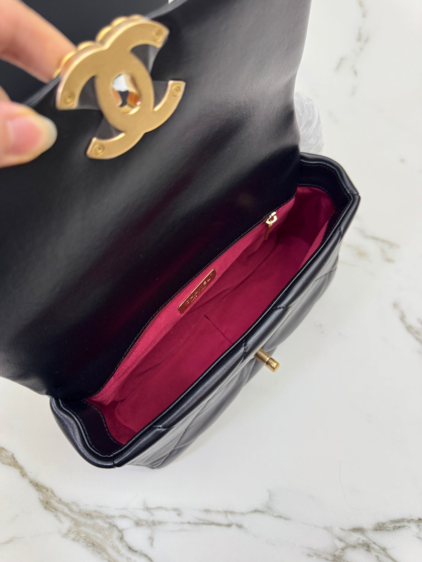 CHANEL 19Bag 黑金 Small