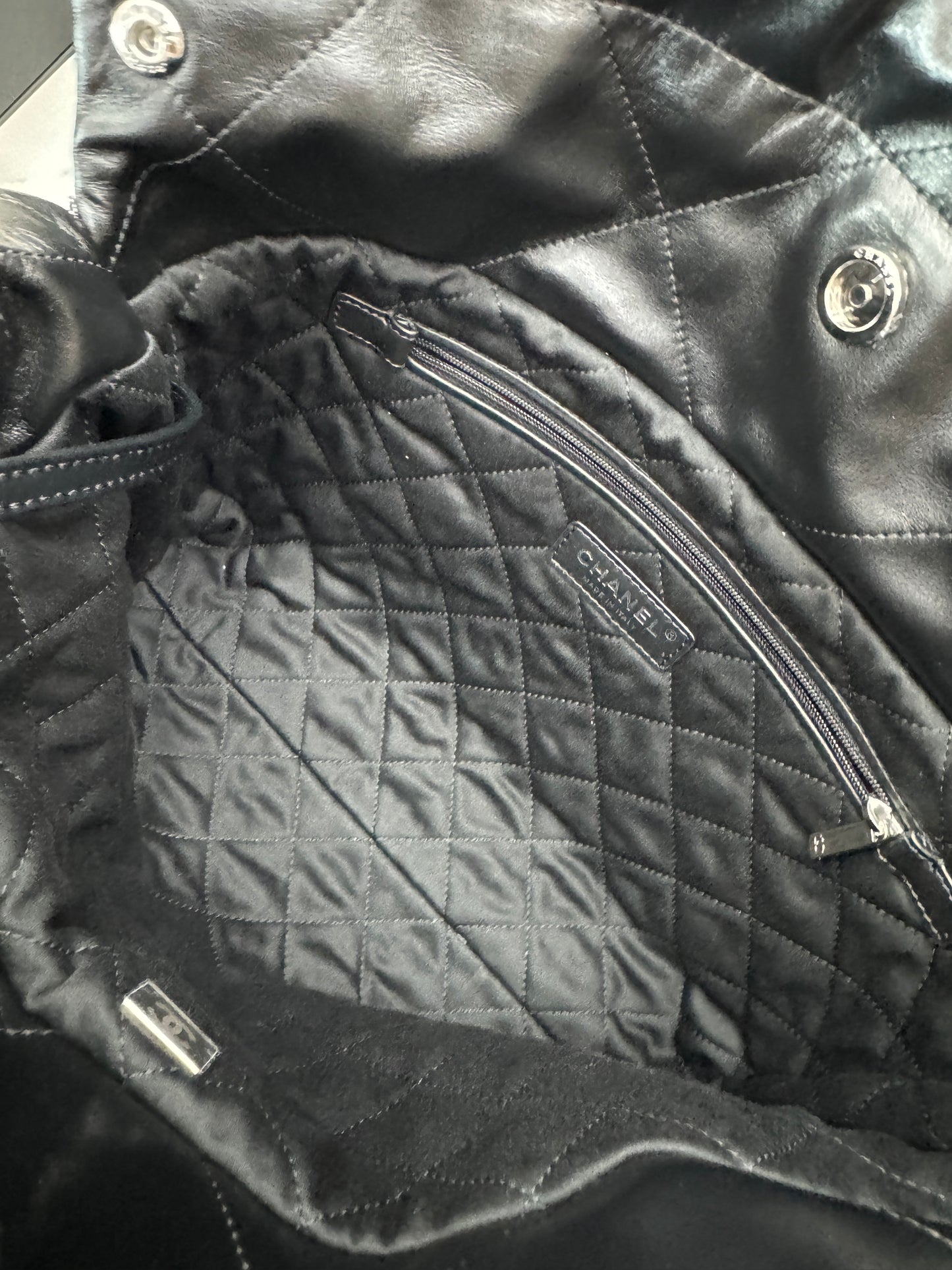 CHANEL 22Bag 黑銀 Small