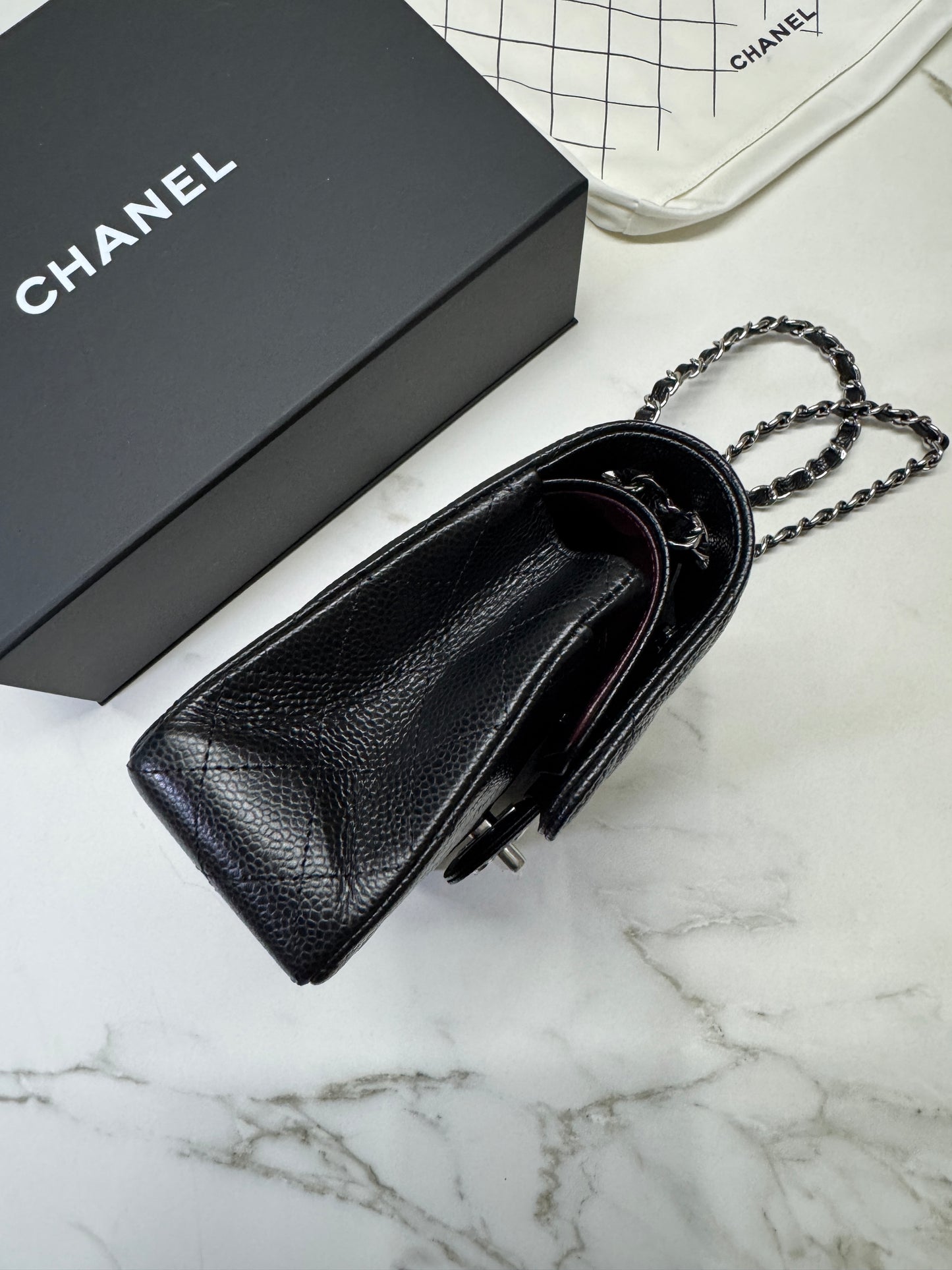 CHANEL CF23 Small 黑銀牛 Caviar