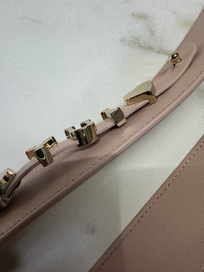 DIOR Lady Dior Small 胭脂粉