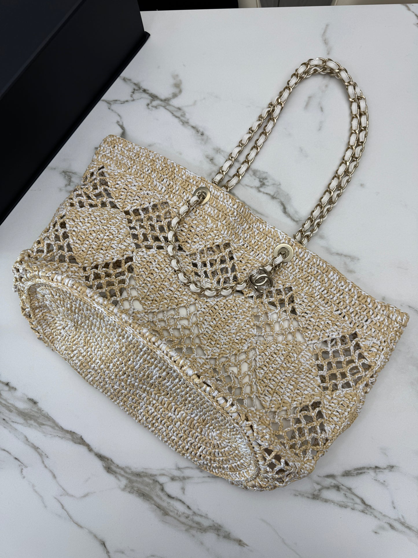 CHANEL 24M Coco Beach 草編沙灘包 Large