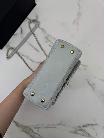 CHANEL Mini Cocohandle 霧霾藍/冰川藍 Cloud Blue
