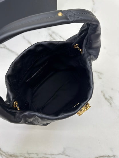 CHANEL 26C Hobo Small 黑色
