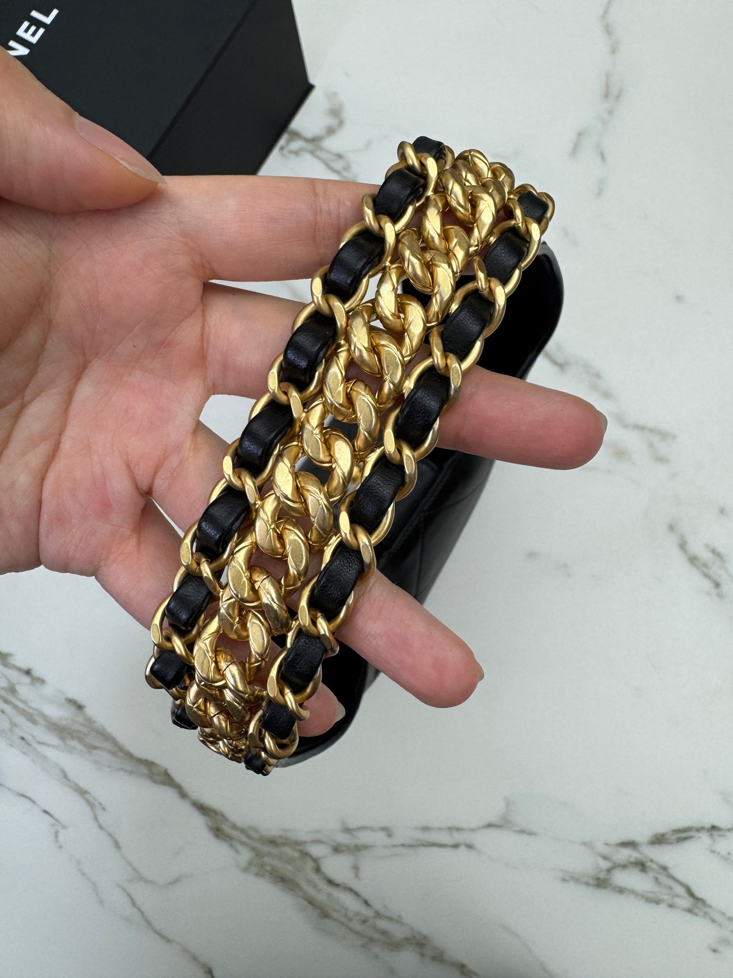 CHANEL 25P Hobo Small