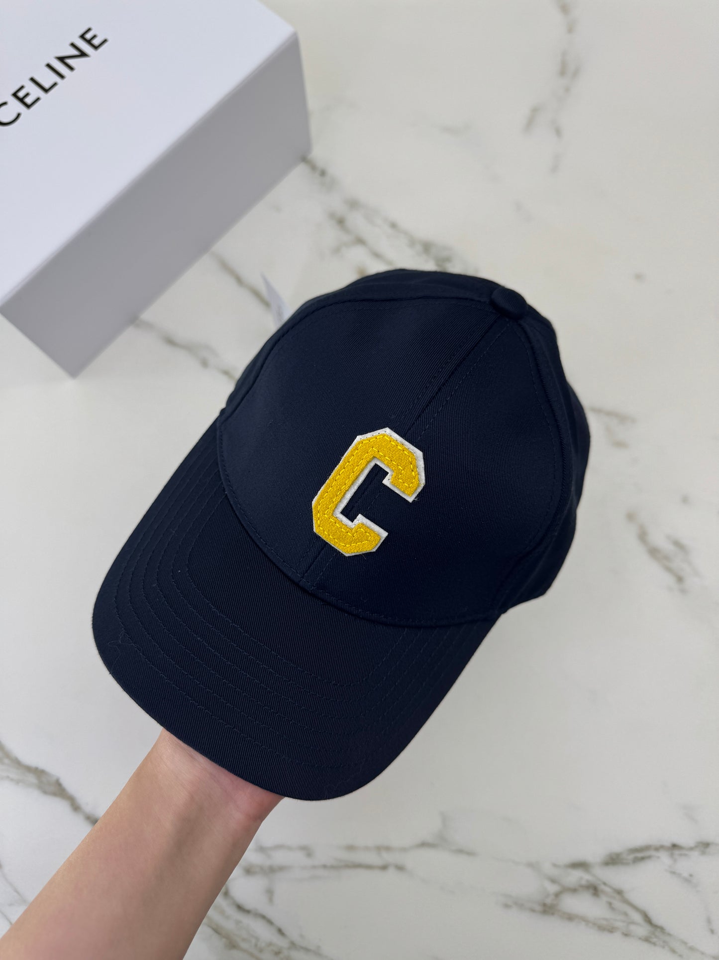 CELINE 黃色C字鴨舌帽 藏藍色