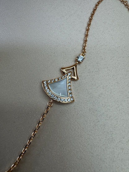 BVLGARI Diva’s Dream 手鏈