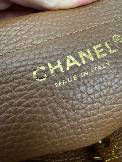 CHANEL 26S Shopping Bag 法棍包 焦糖棕