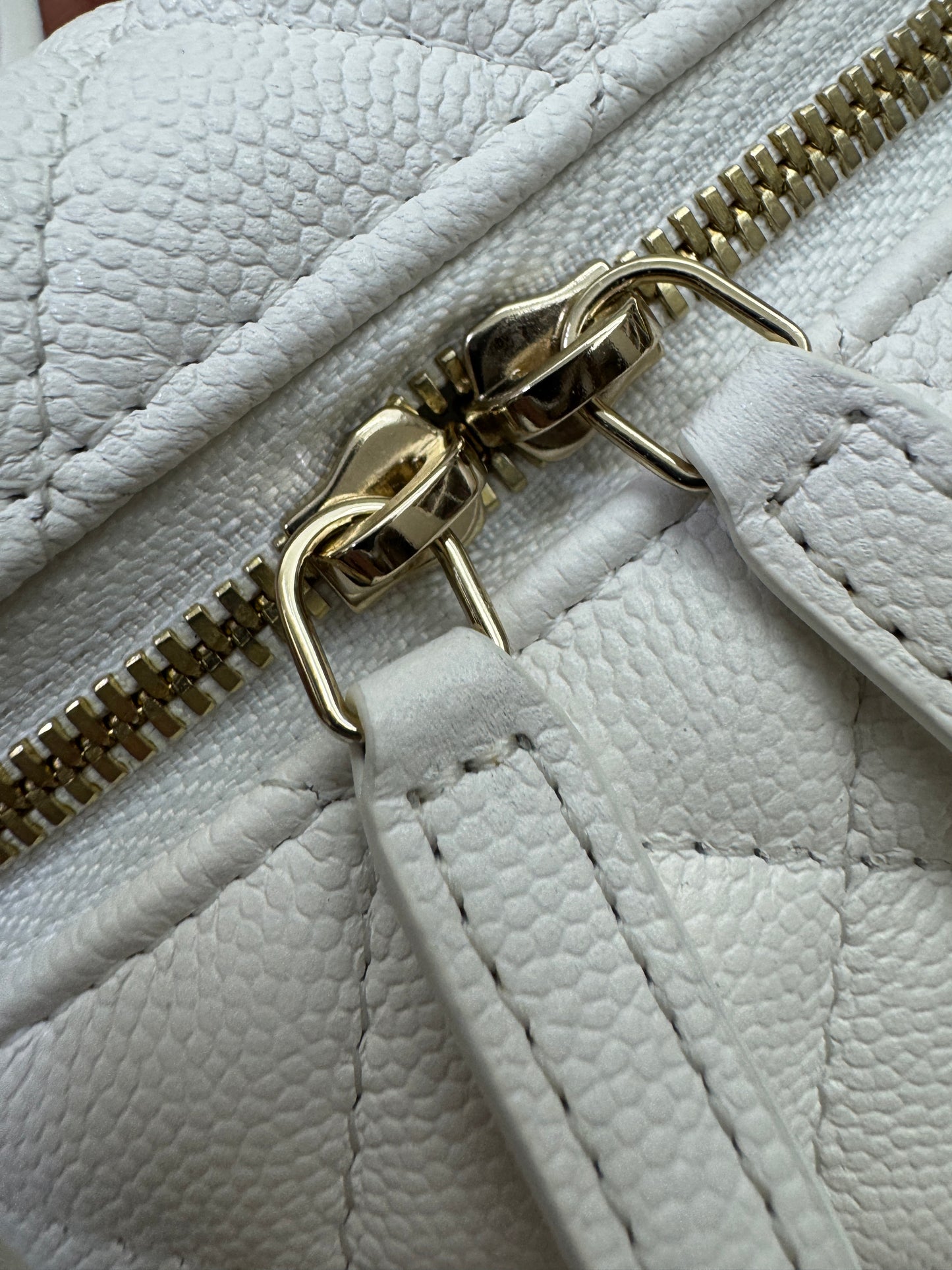 CHANEL 25C LP盒子包 白色 Vanity