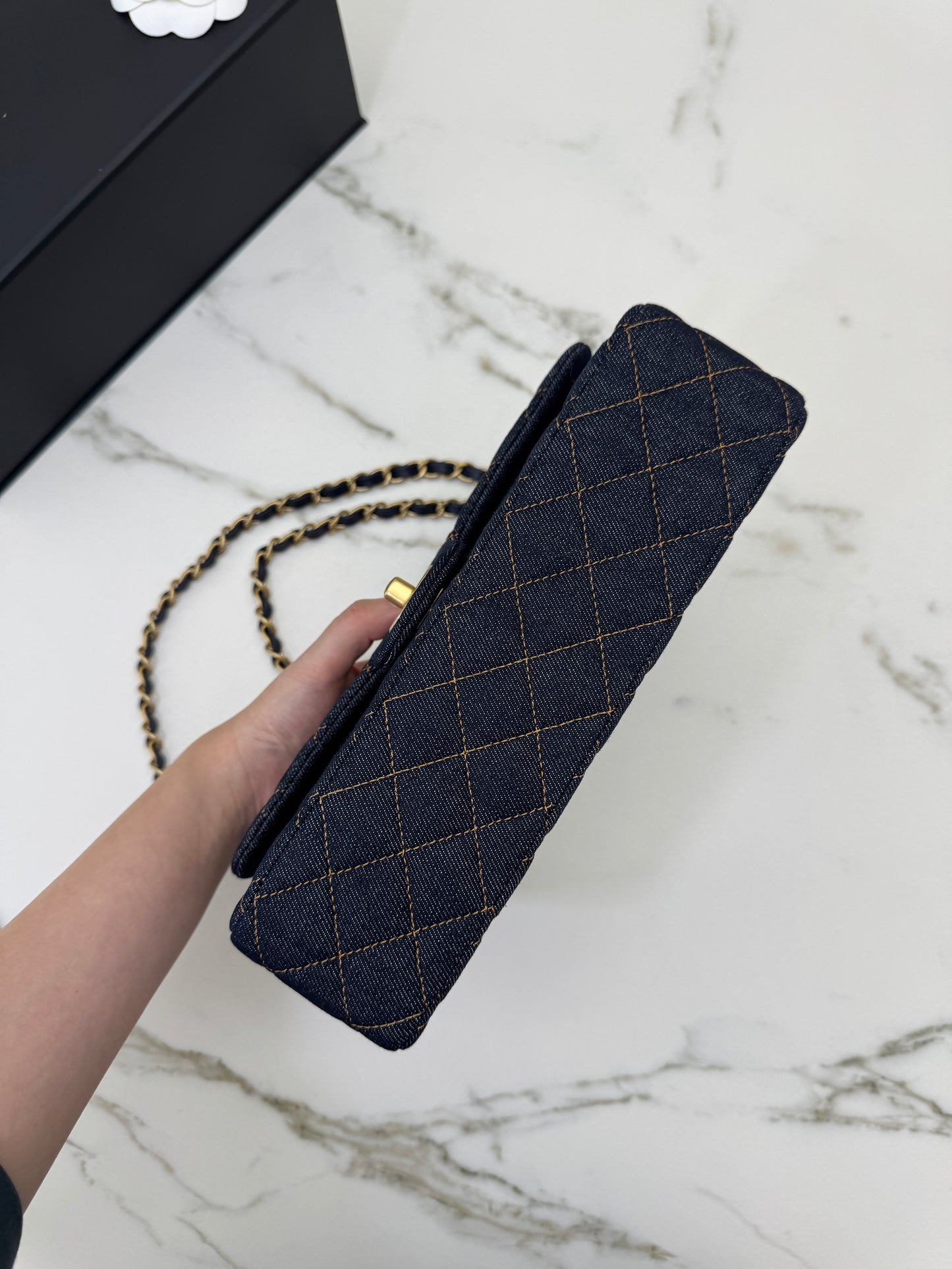 CHANEL 26P深藍牛仔 CF25 Medium