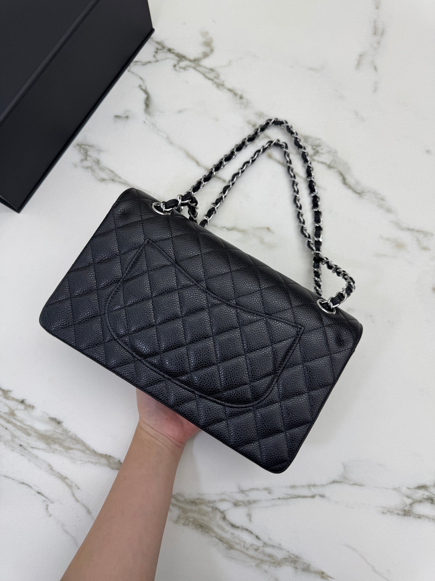 CHANEL CF25 Medium 黑銀牛