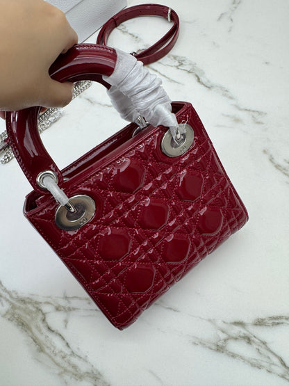DIOR Mini Lady Dior 漆皮Cherry Red Shinny Calfskin