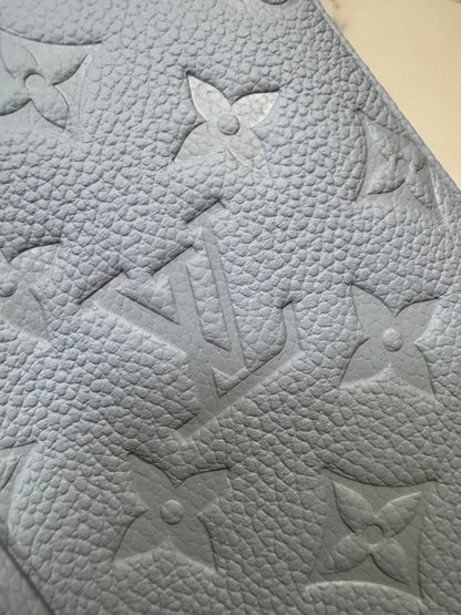 LV Diane 全皮粉藍 Baby Blue