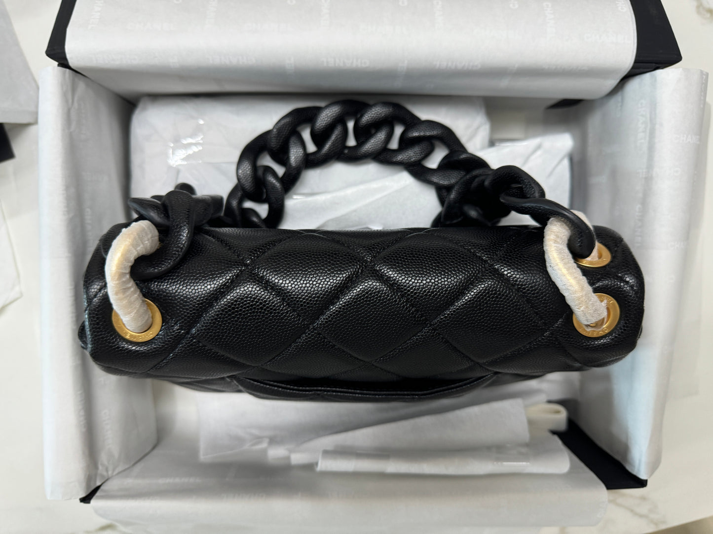 CHANEL 24P粗皮鏈hobo Jennie同款