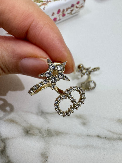 DIOR Claire D Lune 耳環