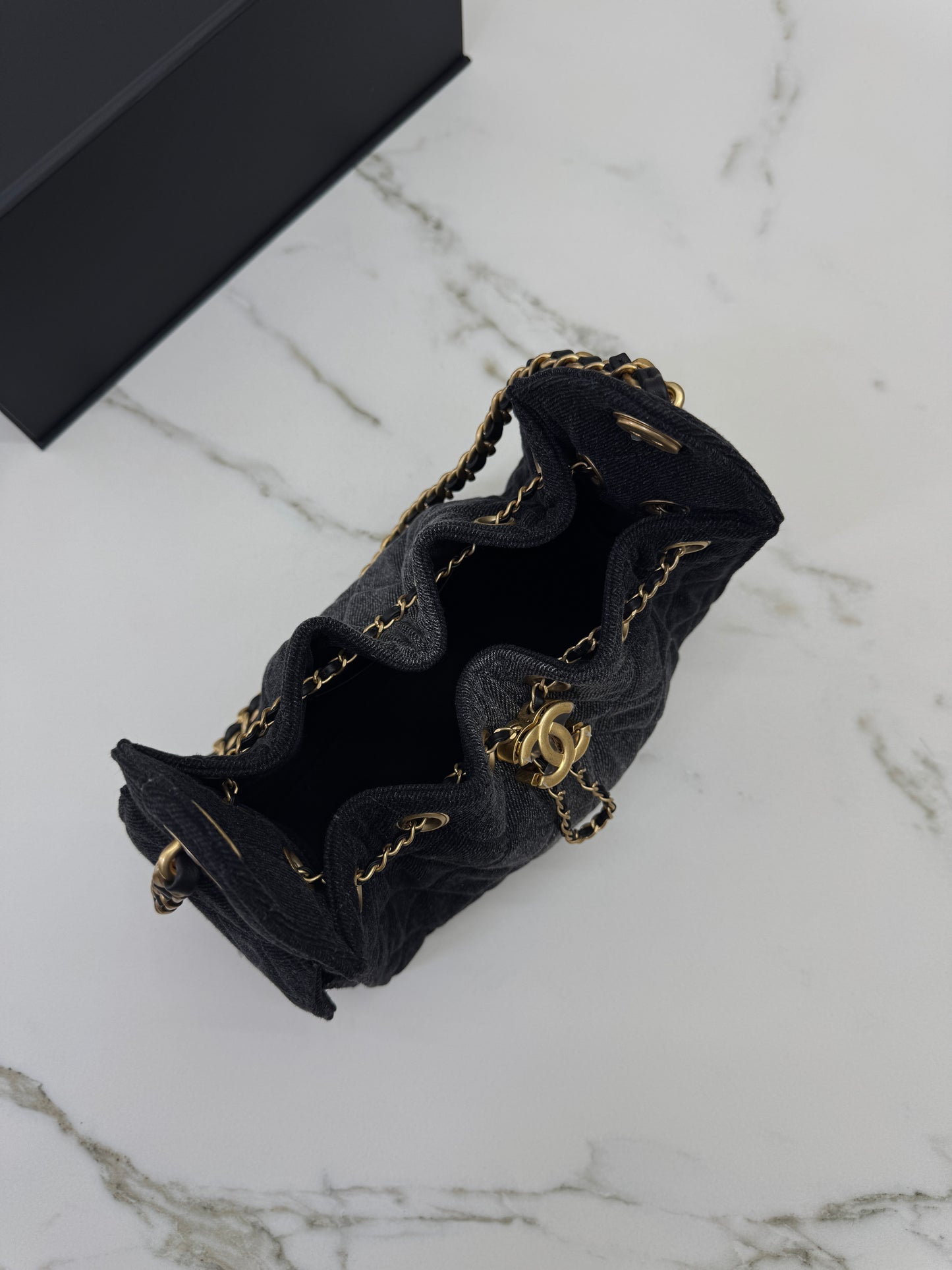 CHANEL Mini 25 Bag 黑牛仔26C