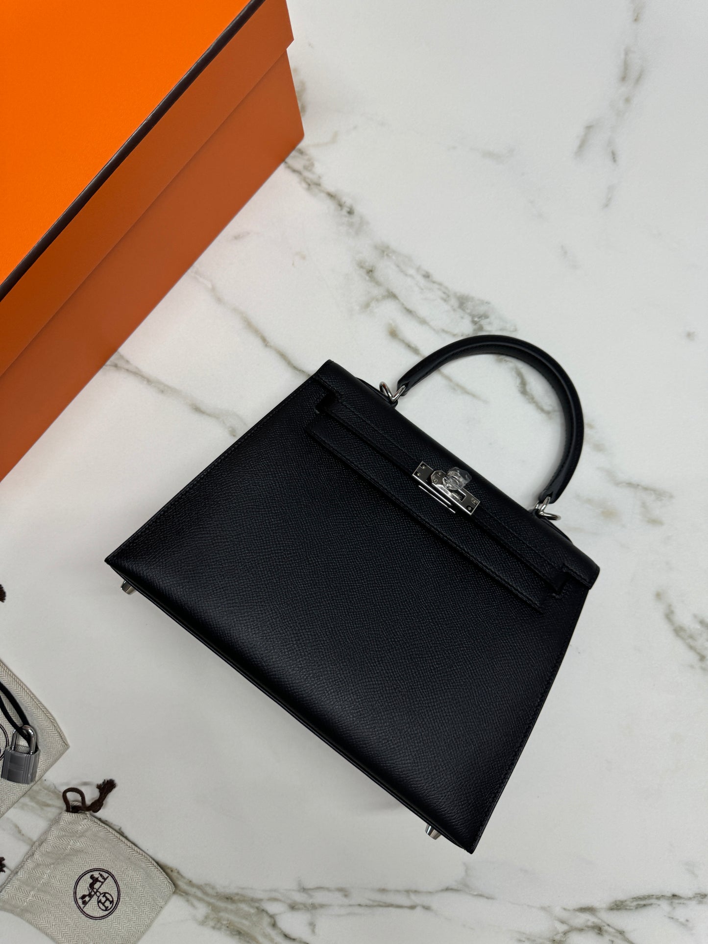 HERMES Kelly 25 黑銀 Epsom Noir