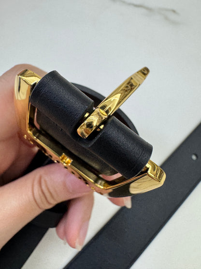 MIU MIU 鏤空扣皮帶