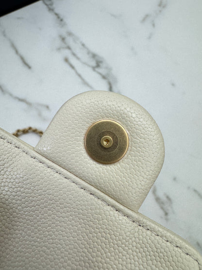 CHANEL Mini 25Bag 米色