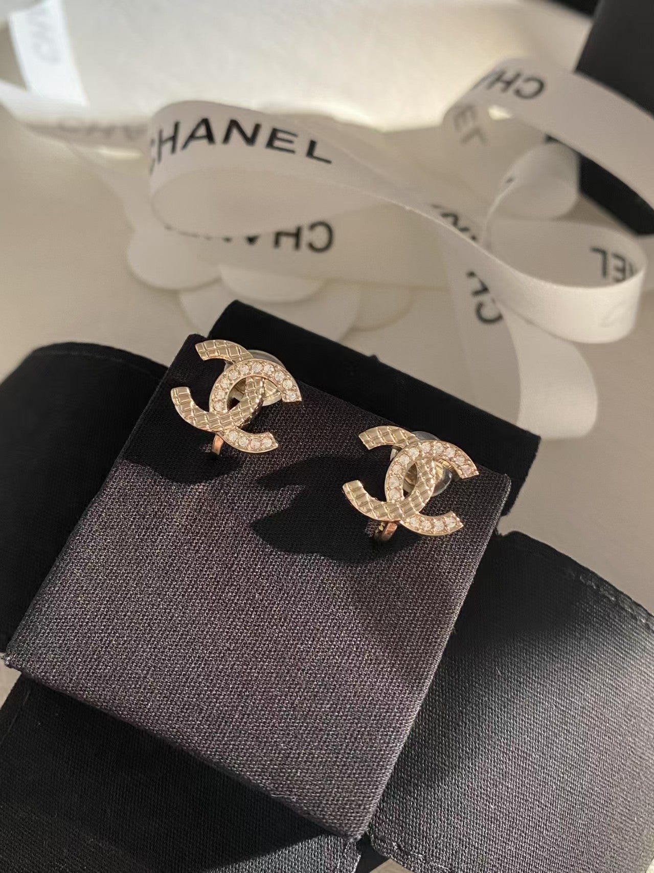 CHANEL 耳夾款