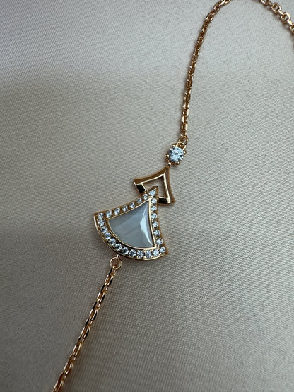 BVLGARI Diva’s Dream 手鏈