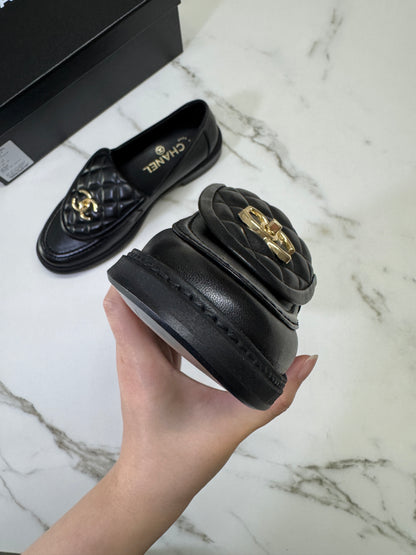 CHANEL 2025新版 書包扣樂福鞋