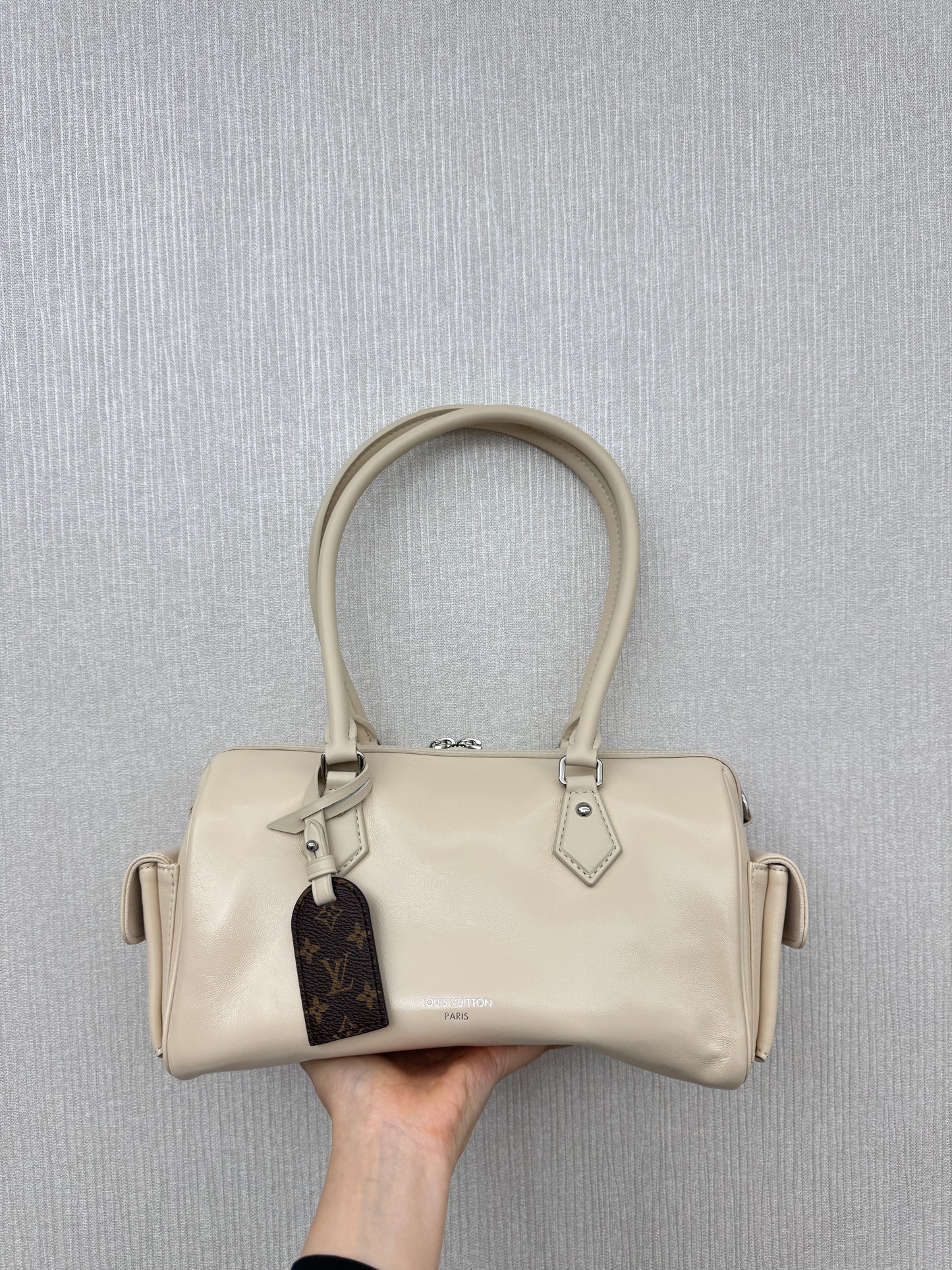 LV Speedy Cargo Vibe 白色油臘皮
