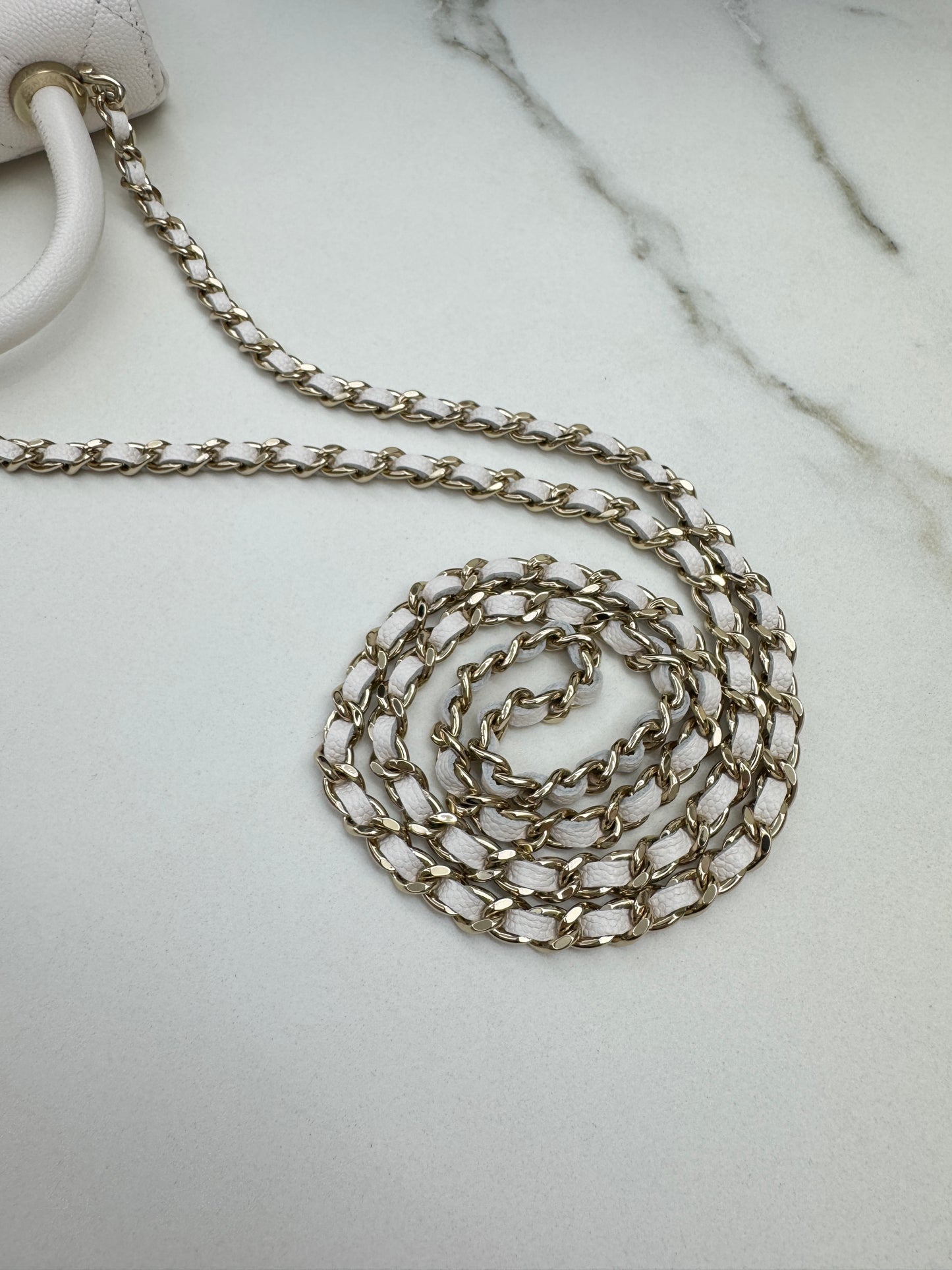 CHANEL Coco Handle Nano 白色