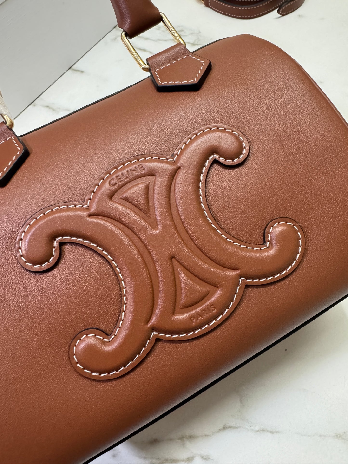 CELINE Triomphe Boston 棕色
