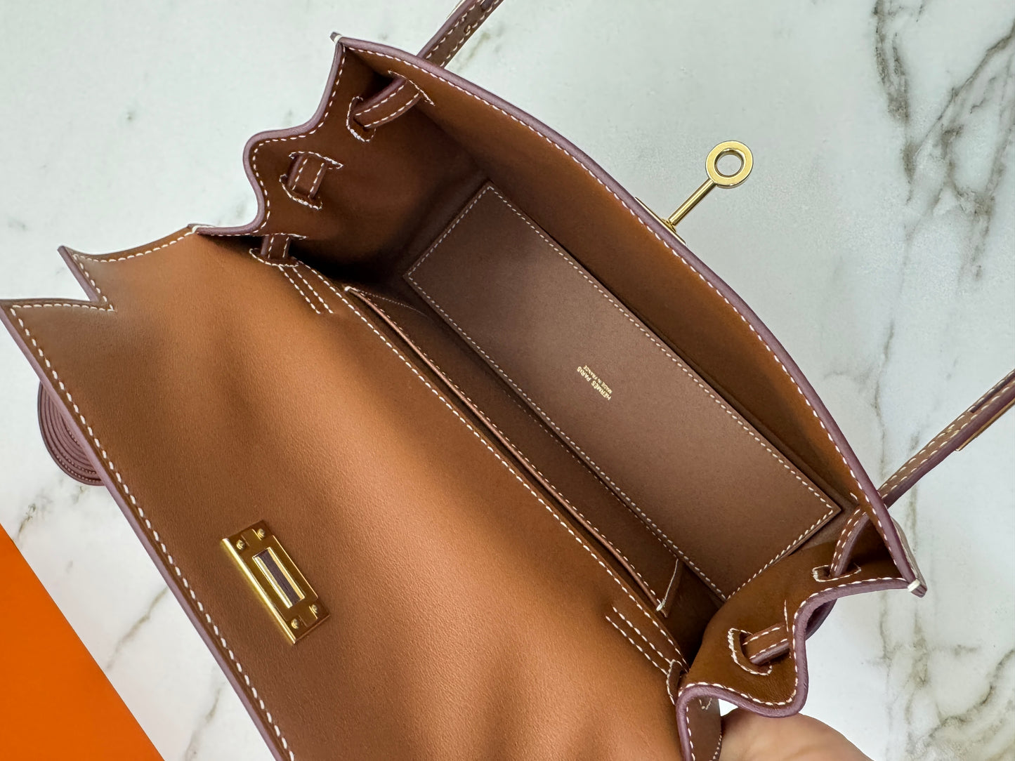 HERMES Kelly Danse 金棕色金扣 Swift Gold GHW
