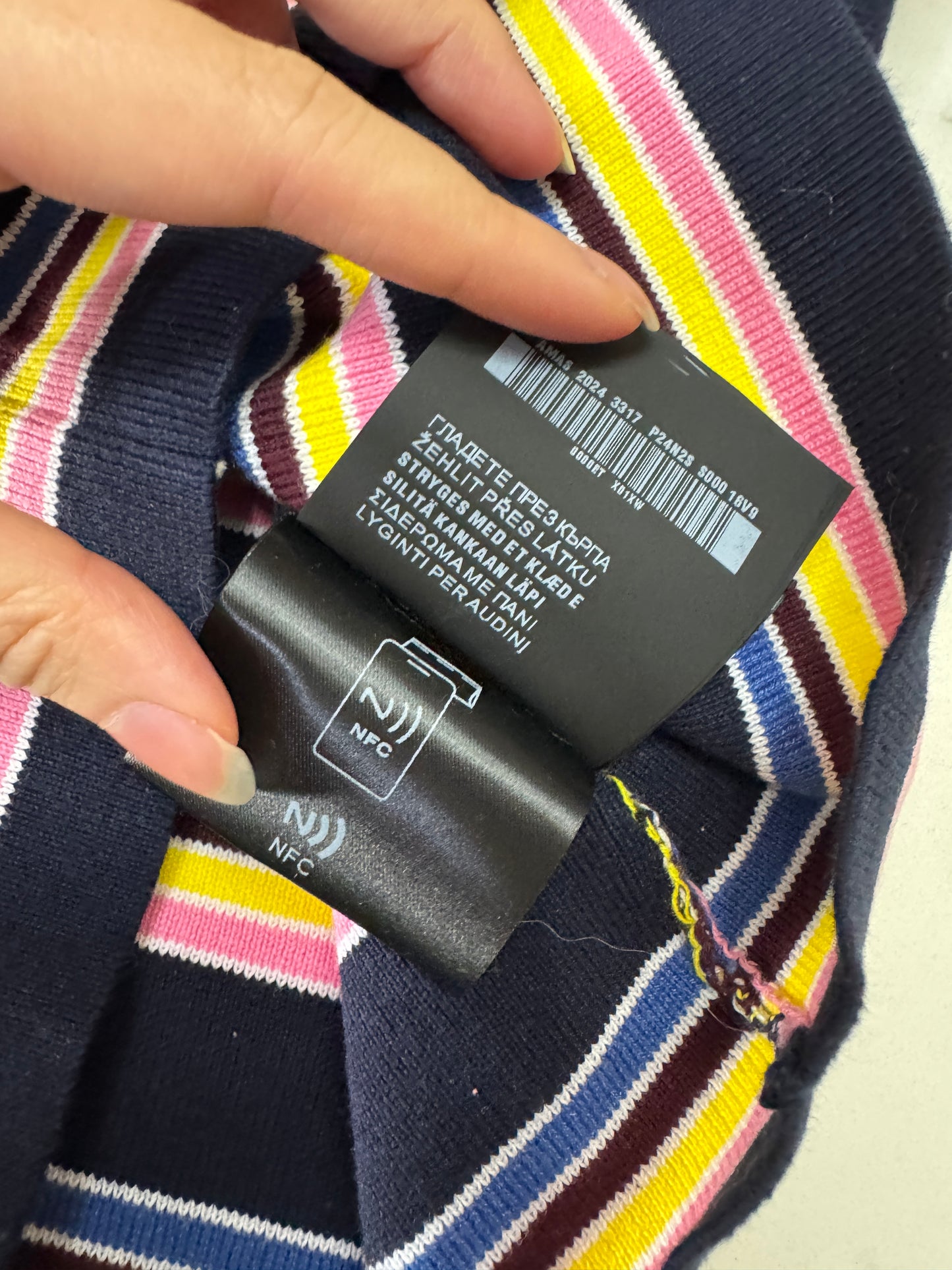 PRADA 彩色條紋針織背心