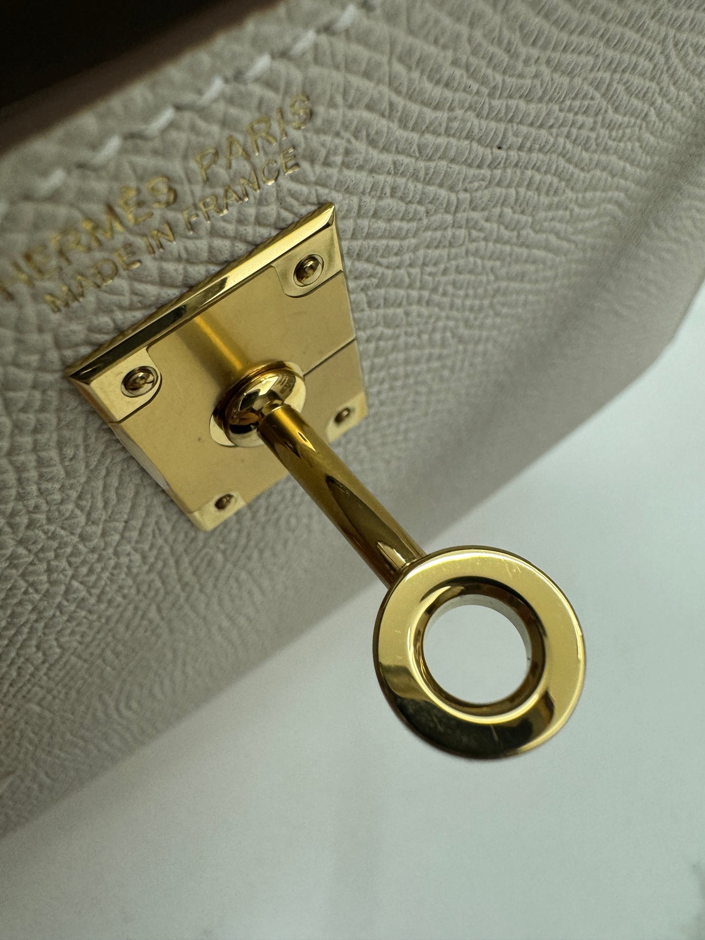 HERMES Mini Kelly II 奶昔白金扣 Epsom GHW