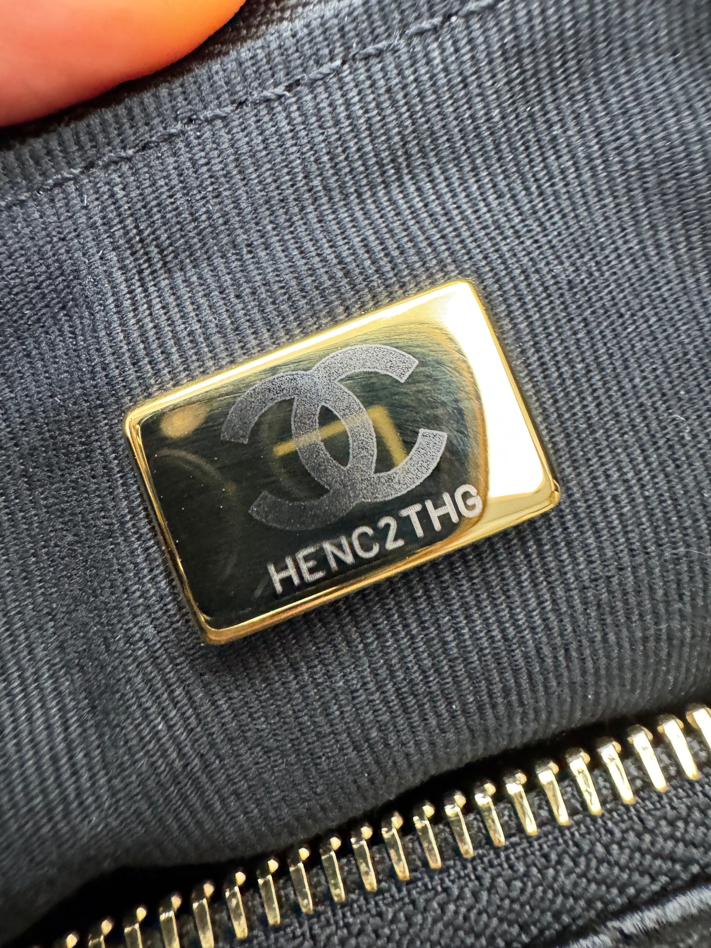CHANEL 25C 多口袋Hobo 黑色