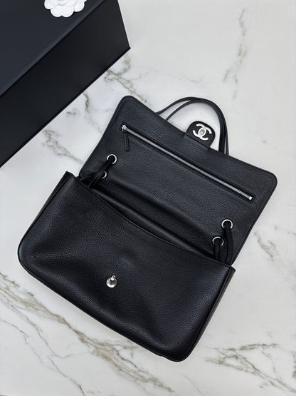 CHANEL 26S Maxi Flap Bag 黑銀小號（32cm)