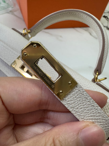 HERMES Mini Kelly II 奶昔白金扣 Epsom Craie GHW