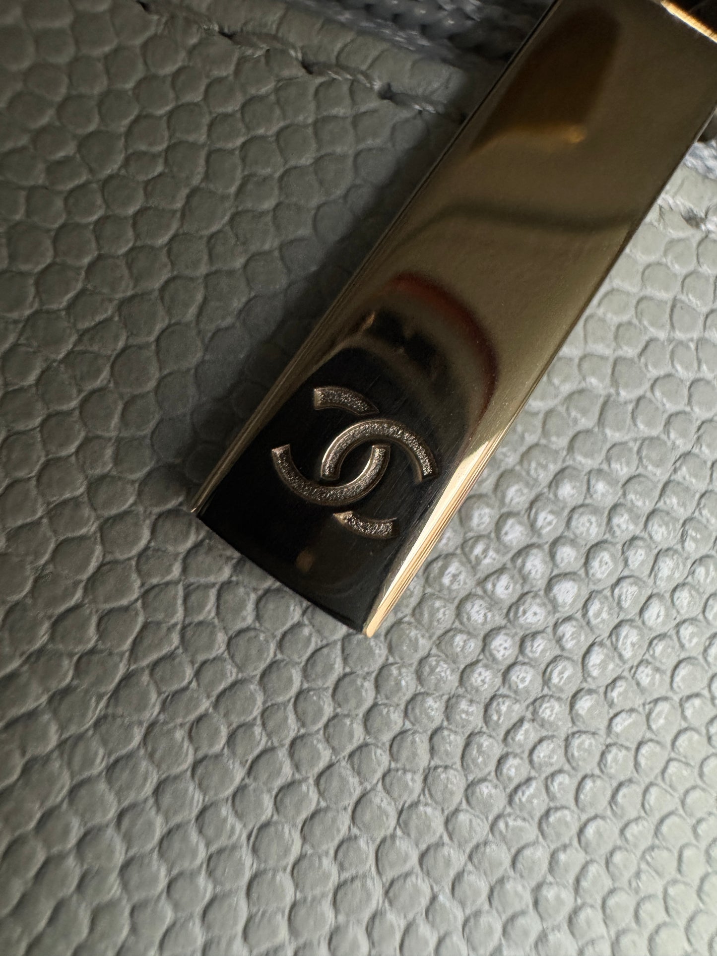 CHANEL Mini Cocohandle 霧霾藍/冰川藍 Cloud Blue